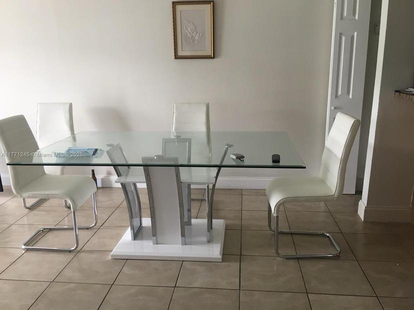 Picture of 453 SW 2Nd St # 302C, Miami FL 33130