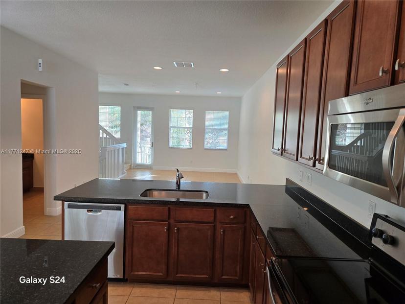 Picture of 2707 SW 119Th Way # 1803, Miramar FL 33025