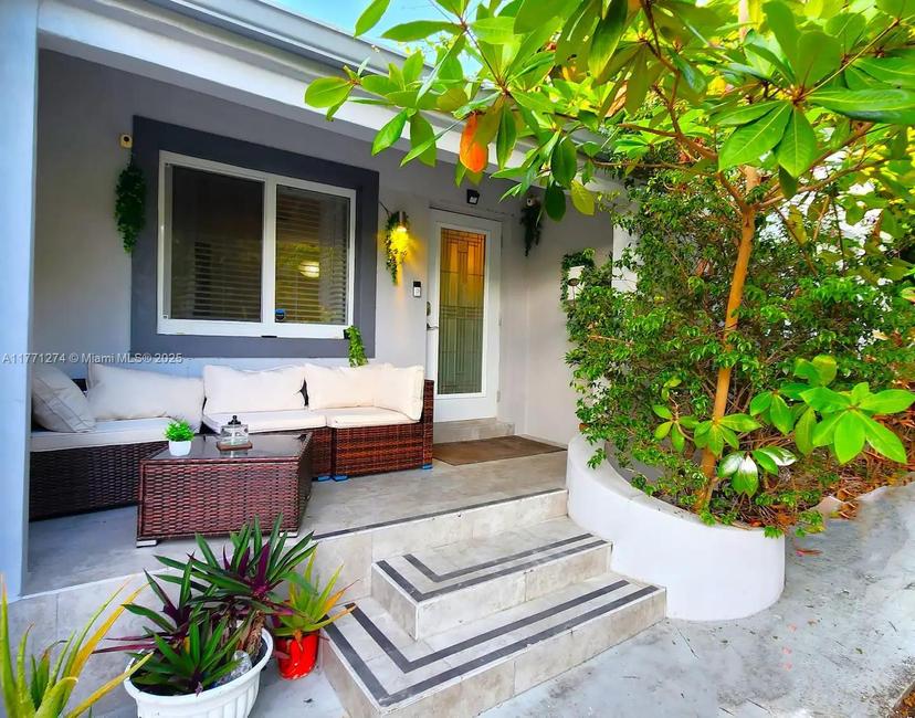 Picture of 11 NW 47Th Ter, Miami FL 33127