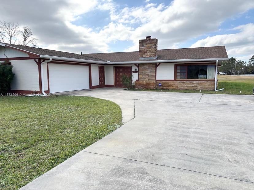 Picture of 1198 N Country Club Dr, Crystal River FL 34429