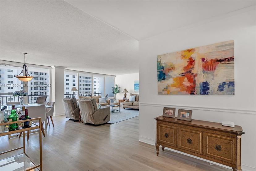 Picture of 4280 Galt Ocean Dr # 10L, Fort Lauderdale FL 33308