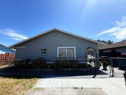 Picture of 20707 NW 41St Ave Rd, Miami Gardens, FL 33055