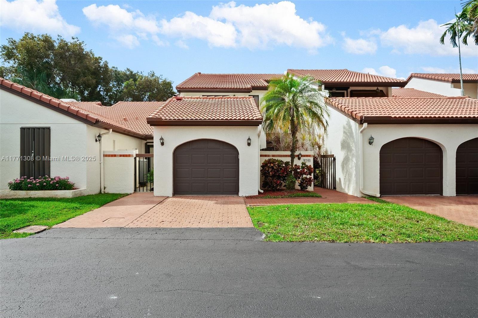 Picture of 9340 NW 48Th Doral Ter, Doral, FL 33178