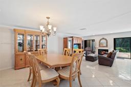 Picture of 9340 NW 48Th Doral Ter, Doral, FL 33178