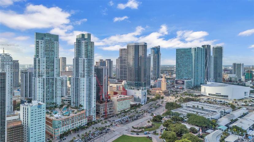 Picture of 253 NE 2Nd St # 219, Miami FL 33132