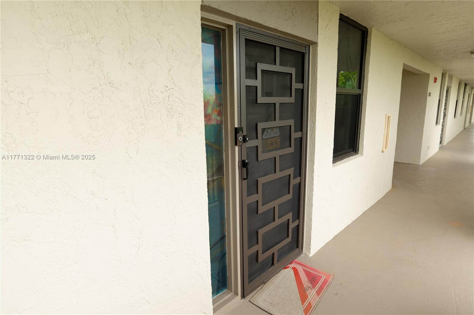 Picture of 2907 S Carambola Cir S # 403, Coconut Creek, FL 33066