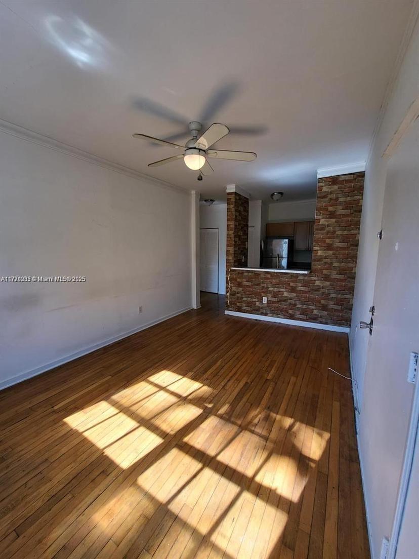 Picture of 842 Meridian Ave # 3A, Miami Beach FL 33139