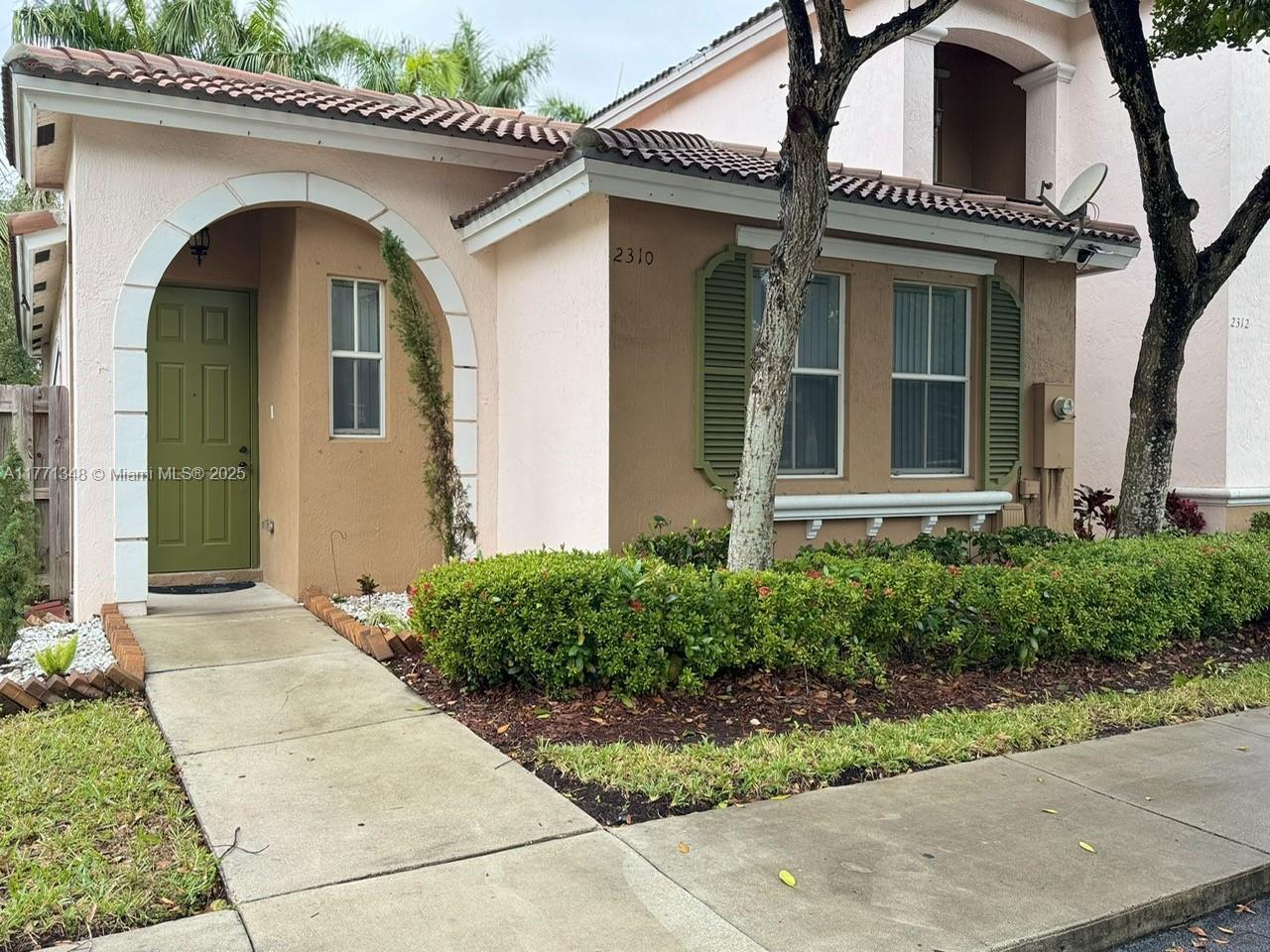 Picture of 2310 NE 42Nd Cir # 2310, Homestead, FL 33033
