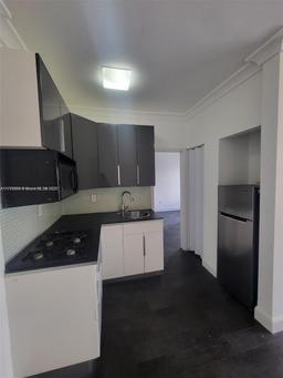 Picture of 1611 Michigan Ave # 25, Miami Beach, FL 33139