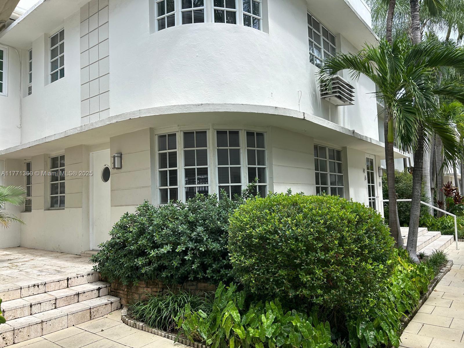 Picture of 1605 Lenox Ave # 3, Miami Beach, FL 33139