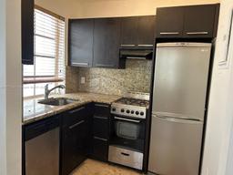 Picture of 1605 Lenox Ave # 3, Miami Beach, FL 33139