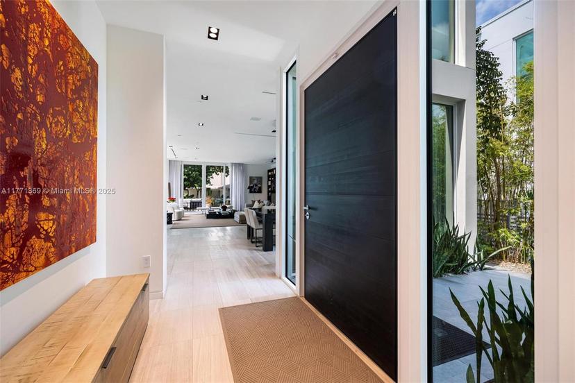 Picture of 4700 N Meridian Ave, Miami Beach FL 33140
