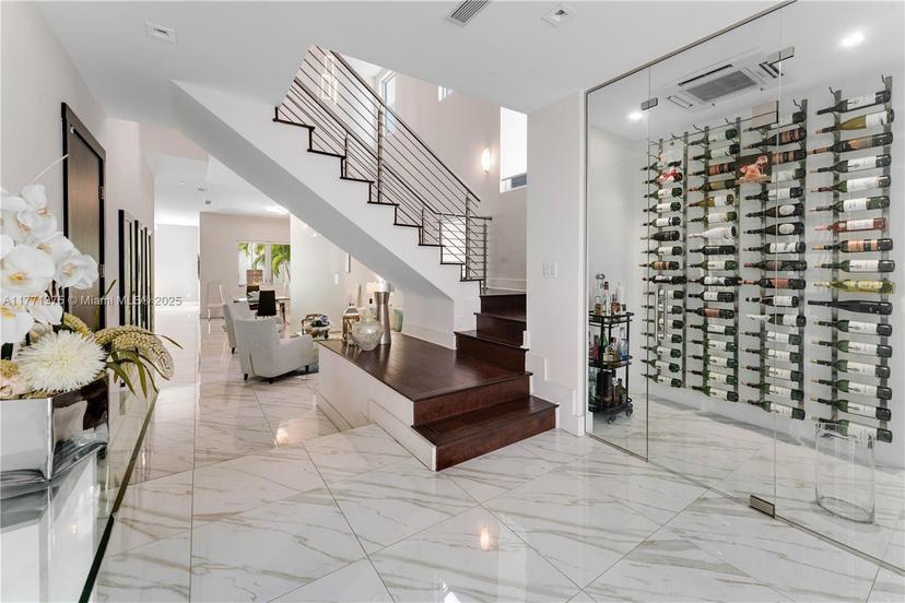 Picture of 3445 NW 84Th Ct, Doral FL 33122