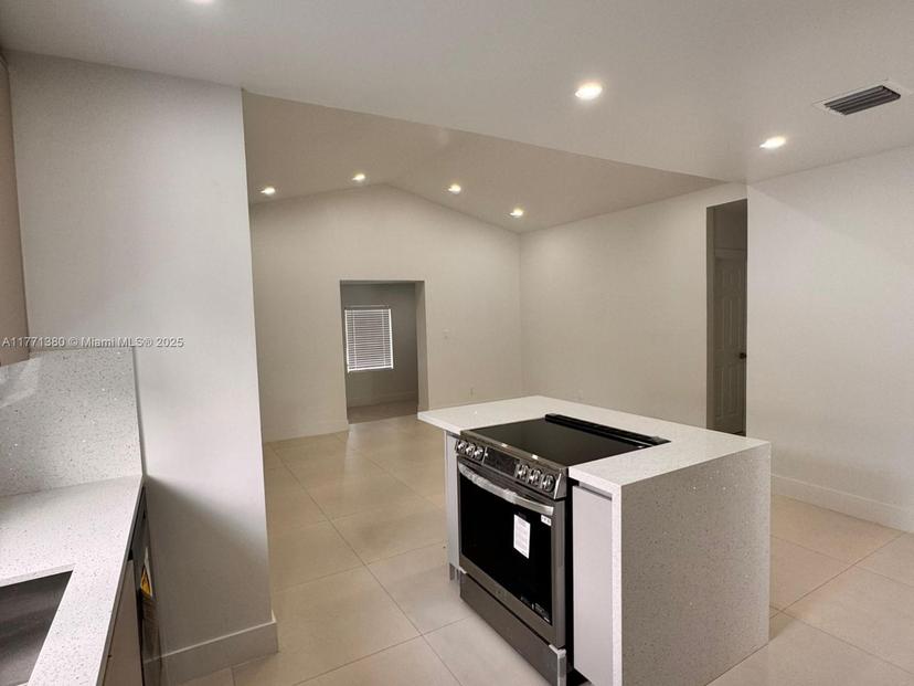 Picture of 728 NW 77Th St, Miami FL 33150