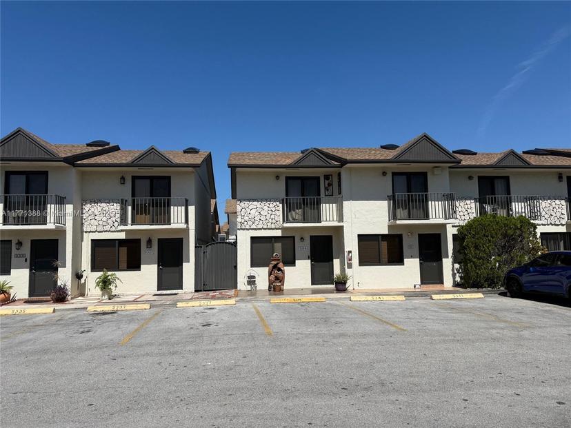 Picture of 5301 W 22Nd Ct # 5301, Hialeah FL 33016