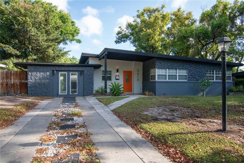Picture of 2615 Hargill Dr, Orlando FL 32806