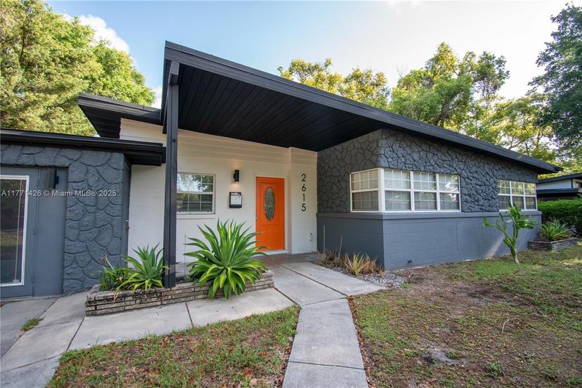 Picture of 2615 Hargill Dr, Orlando FL 32806
