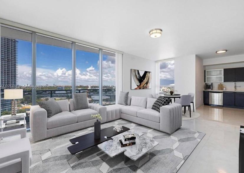 Picture of 90 SW 3Rd St # 1913, Miami FL 33130
