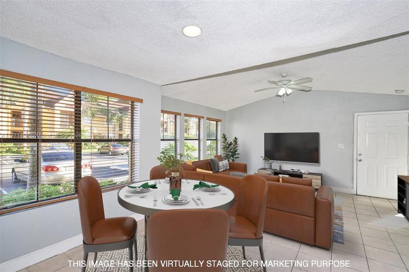 Picture of 15560 SW 104Th Ter # 611, Miami FL 33196