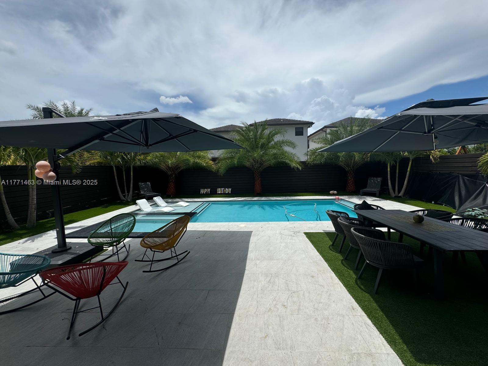 Picture of 8868 NW 161St Ter, Miami Lakes, FL 33018