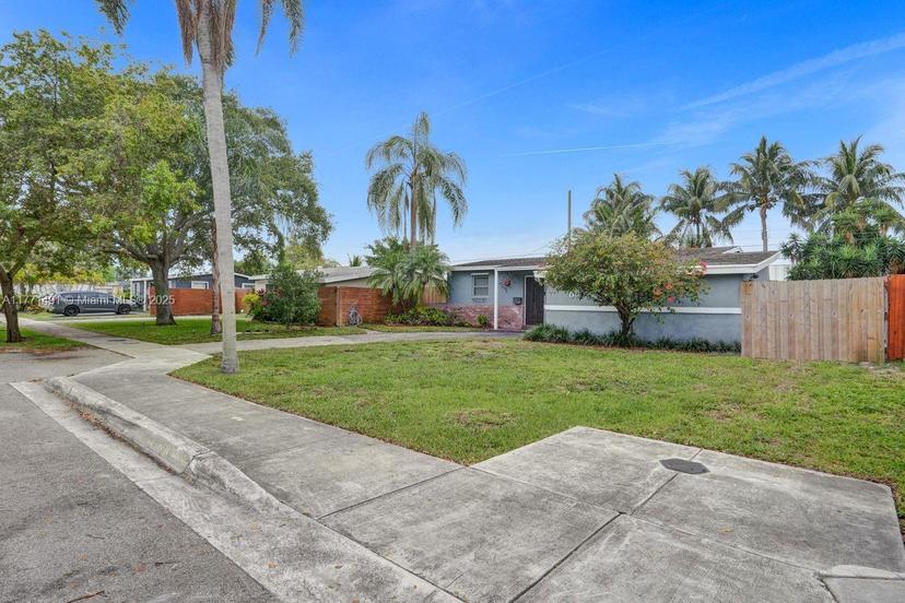 Picture of 1240 NW 41St St, Oakland Park FL 33309