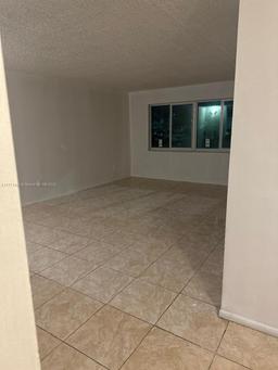 Picture of 14850 Naranja Lakes Blvd, Homestead, FL 33032