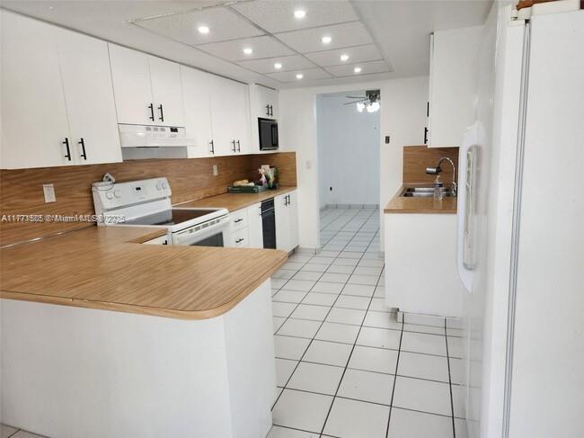 Picture of 857 W 79Th Pl, Hialeah FL 33014