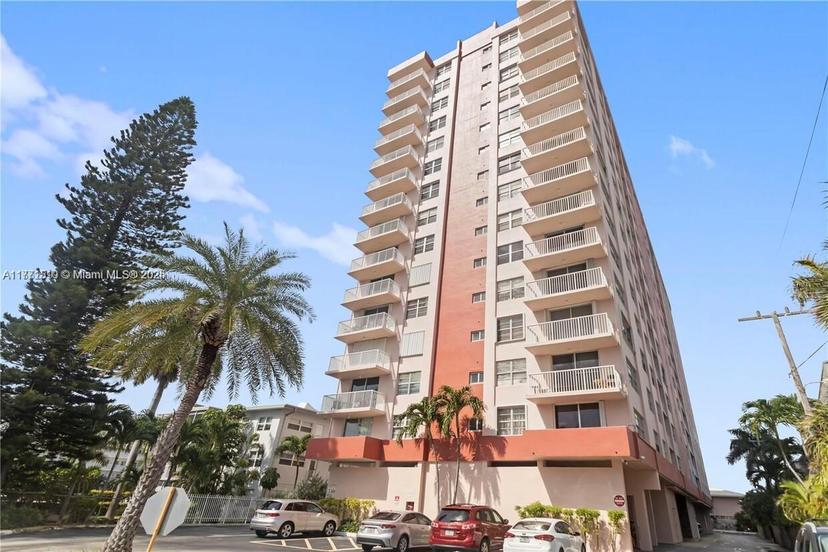 Picture of 3161 S Ocean Dr # 708, Hallandale Beach FL 33009