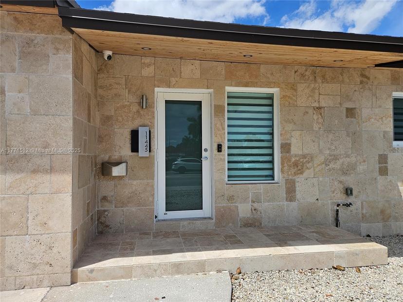 Picture of 11445 Quail Roost Dr, Miami FL 33157