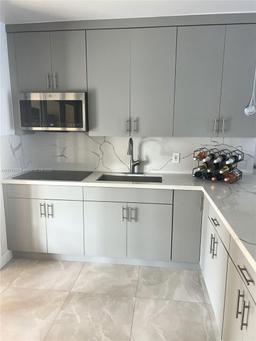 Picture of 11445 Quail Roost Dr, Miami, FL 33157