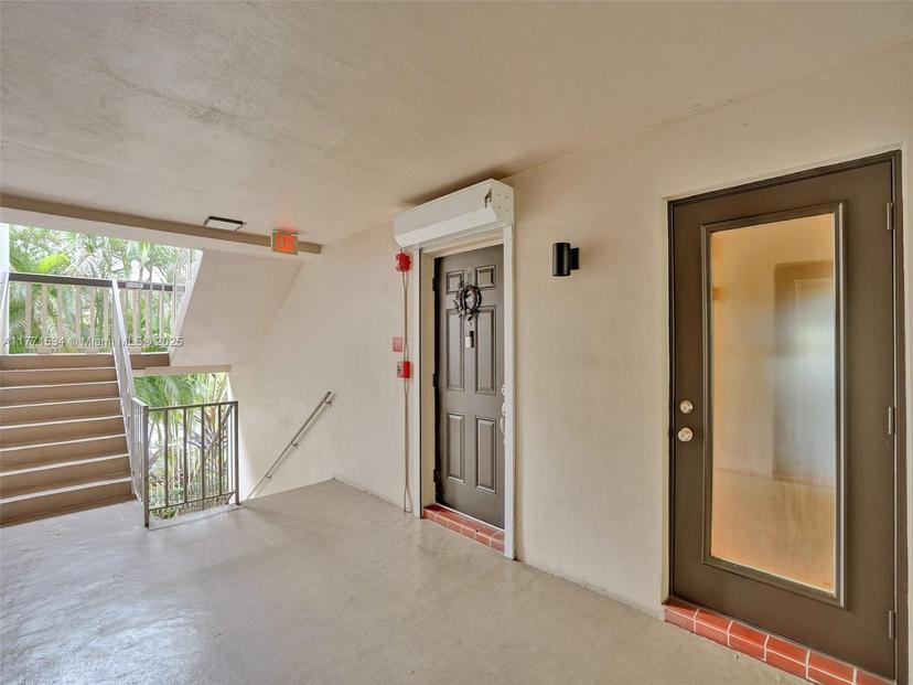 Picture of 4900 Washington St # 203, Hollywood FL 33021