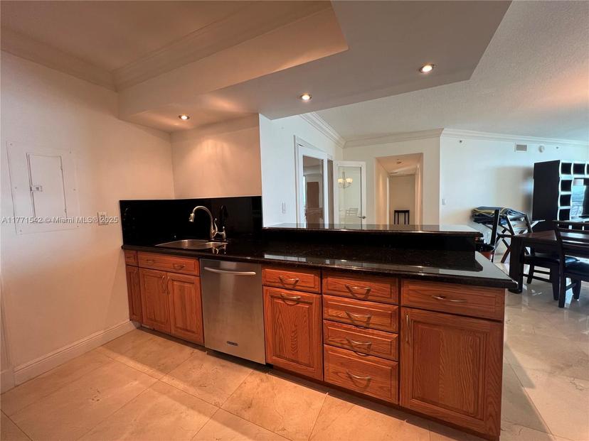 Picture of 9055 SW 73Rd Ct # 2009, Miami FL 33156