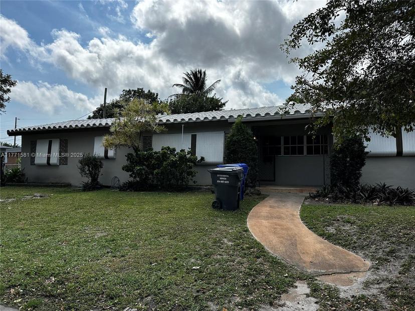 Picture of 2444 Plunkett, Hollywood FL 33020