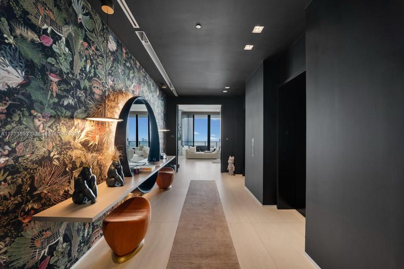 Picture of 1000 Biscayne Blvd # 5101, Miami FL 33132