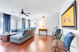 Picture of 8390 N Missionwood Cir # 18, Miramar, FL 33025