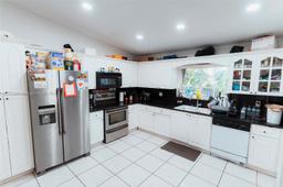 Picture of 14531 NW 87Th Ct, Miami Lakes, FL 33018