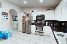 Picture of 14531 NW 87Th Ct, Miami Lakes, FL 33018