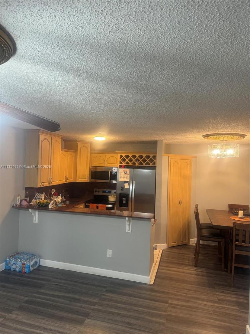 Picture of 6545 W 27Th Ct # 47, Hialeah FL 33016