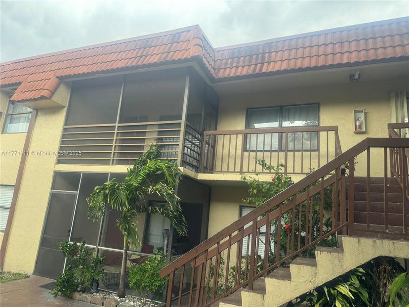 Picture of 6545 W 27Th Ct # 47, Hialeah FL 33016