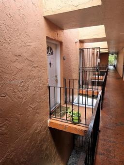 Picture of 1300 W 47Th Pl # 217B, Hialeah, FL 33012