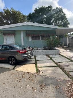 Picture of 4720 48Th Ave, Davie, FL 33314
