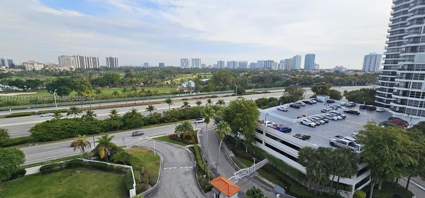 Picture of 3300 NE 192Nd St # 1012, Aventura FL 33180