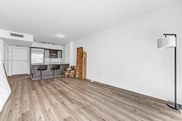 Picture of 55 SE 6Th St # 1208, Miami, FL 33131