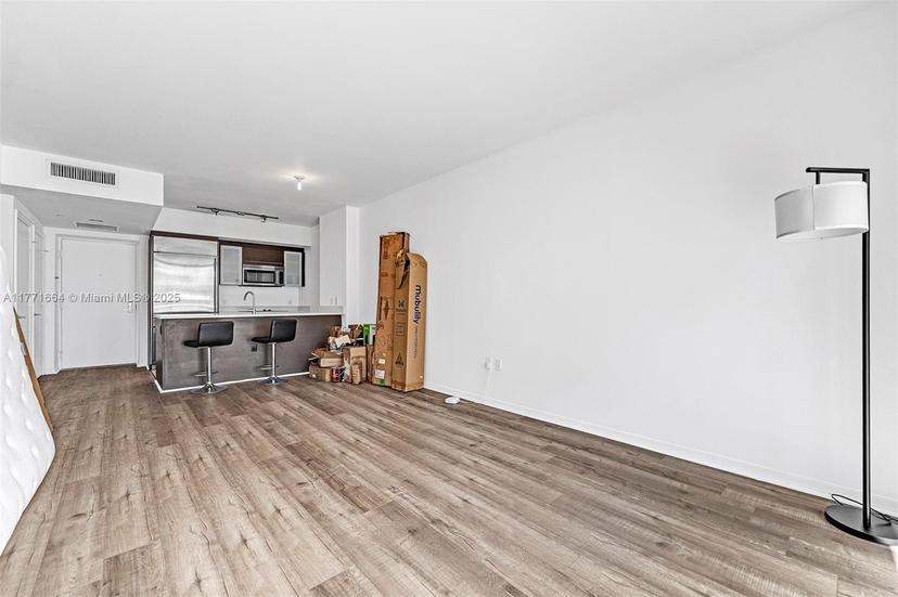 Picture of 55 SE 6Th St # 1208, Miami FL 33131