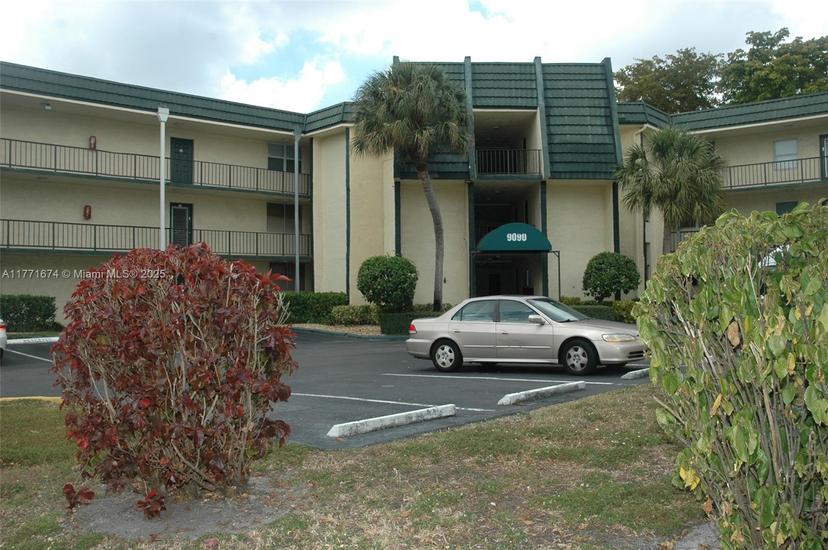 Picture of 9090 Lime Bay Blvd # 214, Tamarac FL 33321