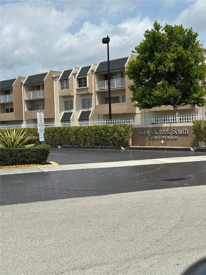 Picture of 7745 SW 86Th St # 222, Miami FL 33143