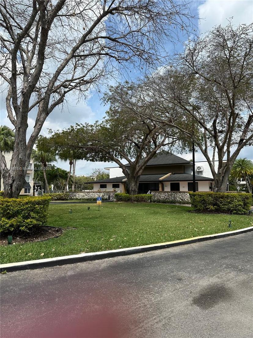 Picture of 7745 SW 86Th St # 222, Miami FL 33143
