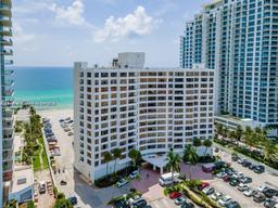Picture of 3505 S Ocean Dr # 419, Hollywood, FL 33019