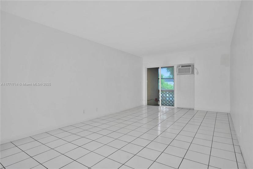 Picture of 6580 Santona St # A29, Coral Gables FL 33146