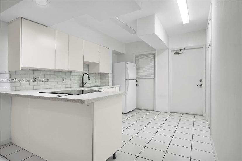 Picture of 6580 Santona St # A29, Coral Gables FL 33146
